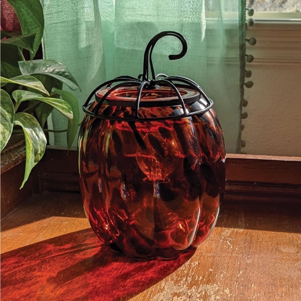 Scentsy Tigers Eye Pumpkin